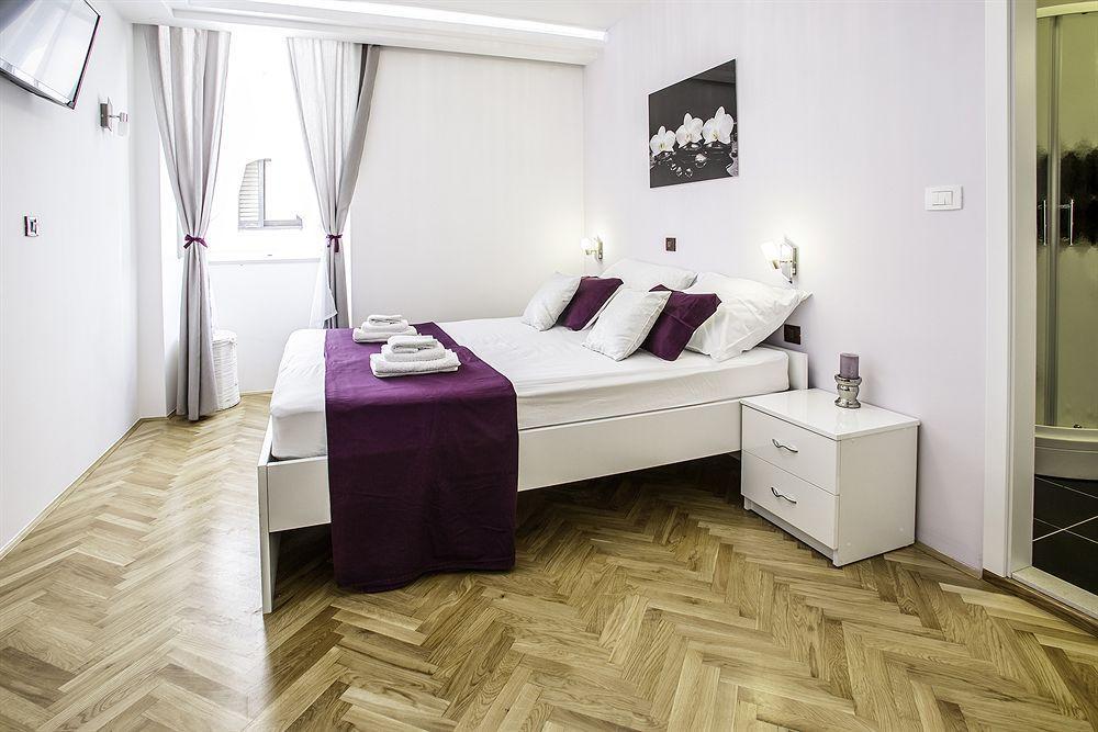 Split Apartments Peric Экстерьер фото