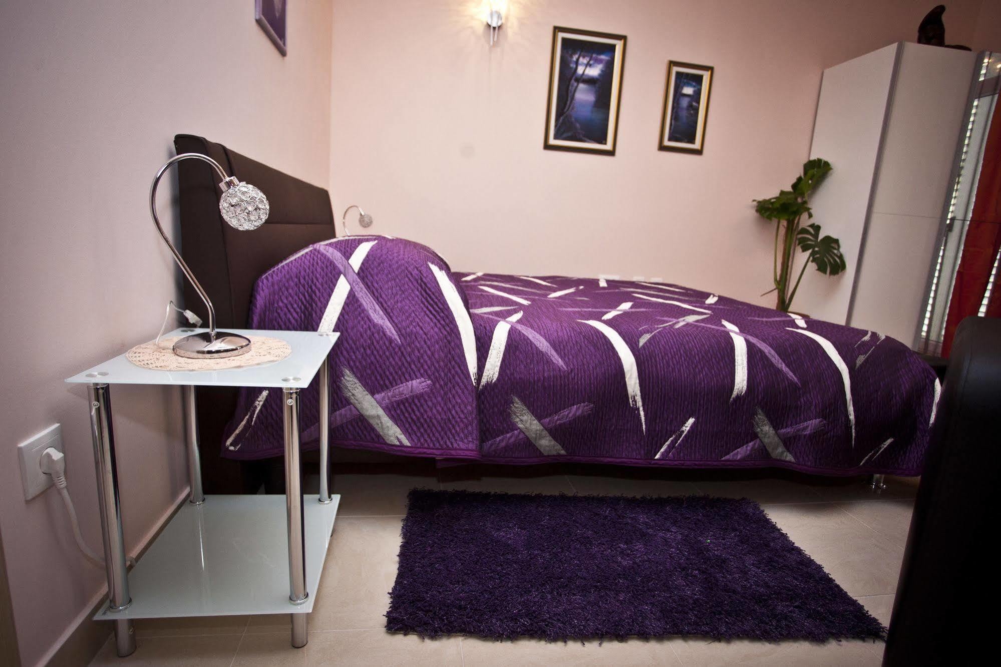 Split Apartments Peric Экстерьер фото