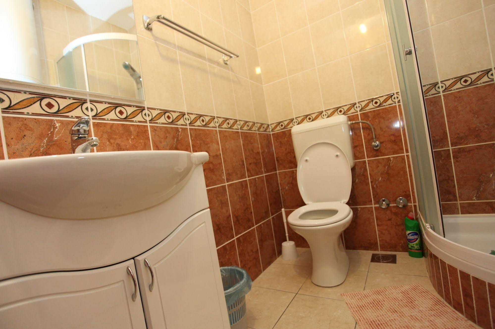 Split Apartments Peric Экстерьер фото